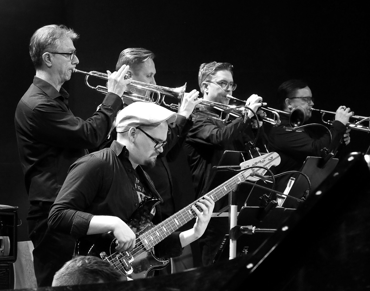 Linkki tapahtumaan UMO Helsinki Jazz Orchestra: Pähkinänsärkijä